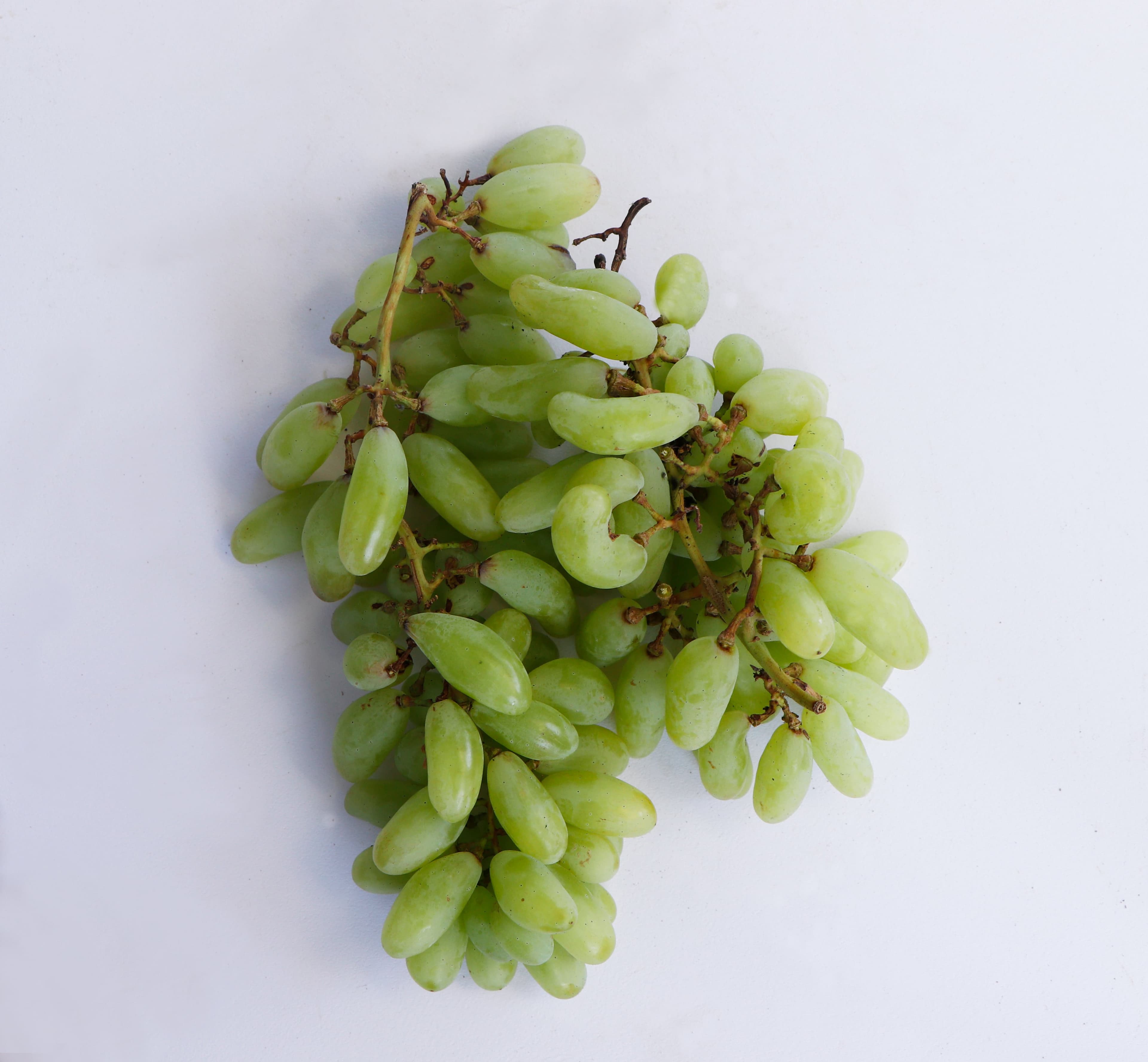 Organic Sonaka Green Seedless Grapes